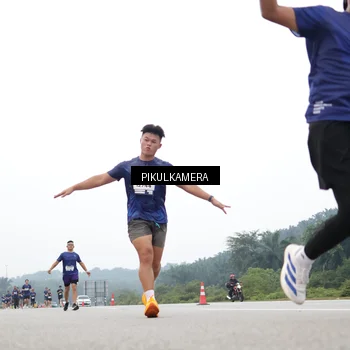 Runner Photo 7360621