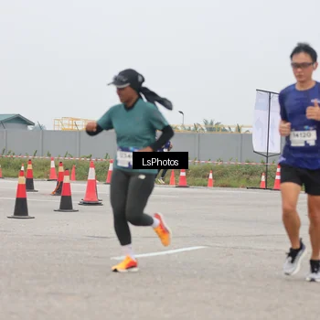 Runner Photo 7360623