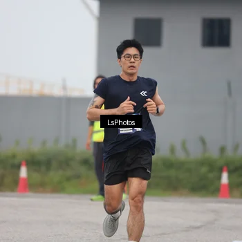 Runner Photo 7360641