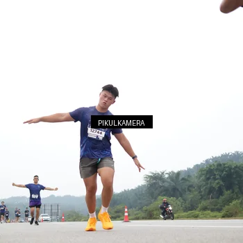 Runner Photo 7360651