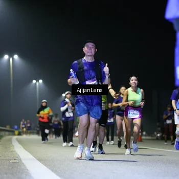Runner Photo 7360703