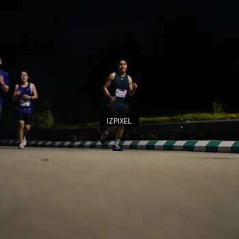 Runner Photo 7360709