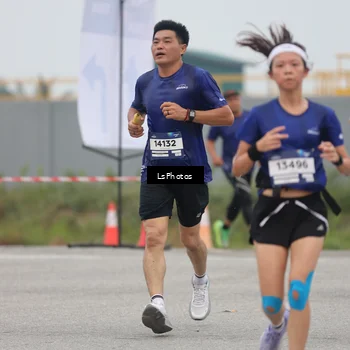 Runner Photo 7360712
