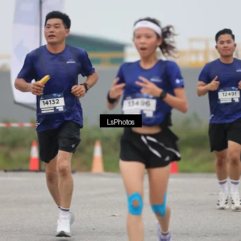 Runner Photo 7360725