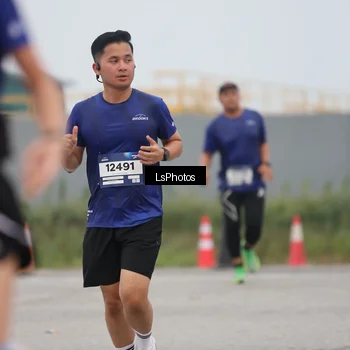 Runner Photo 7360755