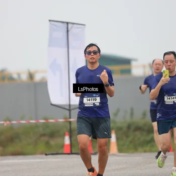 Runner Photo 7360779