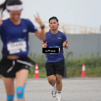 Runner Photo 7360784