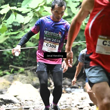 Runner Photo 7360800