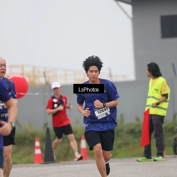 Runner Photo 7360830