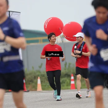 Runner Photo 7360847