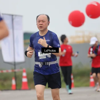 Runner Photo 7360850
