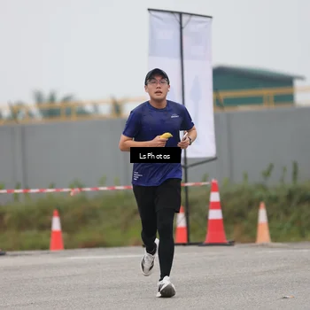 Runner Photo 7360915