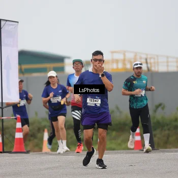 Runner Photo 7360918