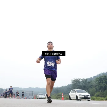 Runner Photo 7360937