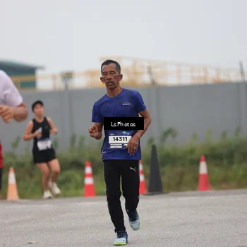 Runner Photo 7360950