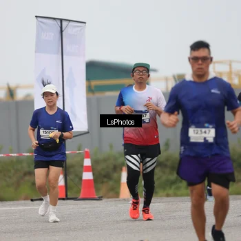 Runner Photo 7360969