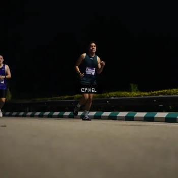 Runner Photo 7361023