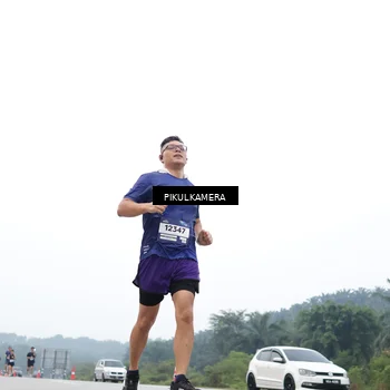 Runner Photo 7361025