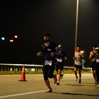 Runner Photo 7361065