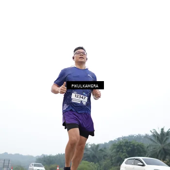 Runner Photo 7361071
