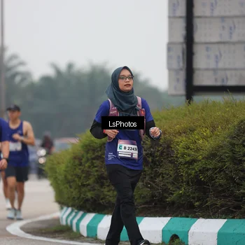 Runner Photo 7361172