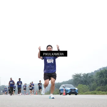 Runner Photo 7361173