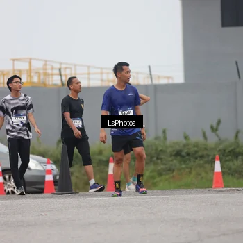Runner Photo 7361188