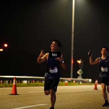 Runner Photo 7361191