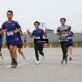 Runner Photo 7361240