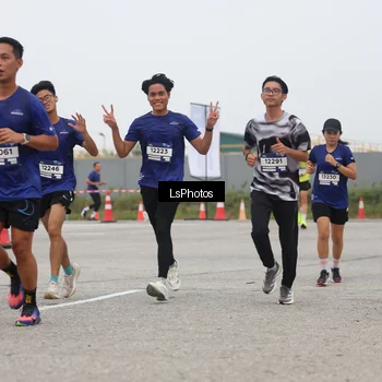 Runner Photo 7361250