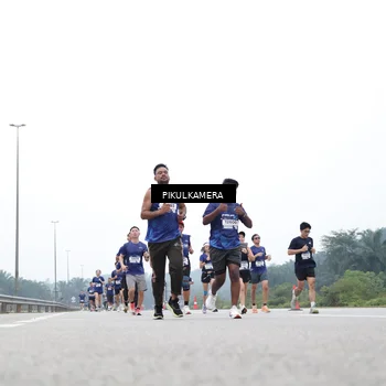 Runner Photo 7361384