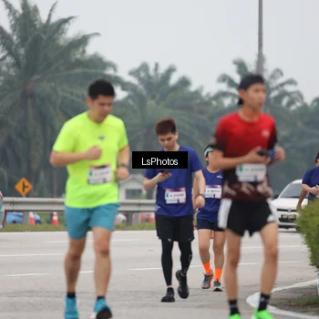 Runner Photo 7361442