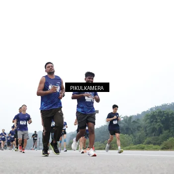 Runner Photo 7361466