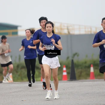 Runner Photo 7361543