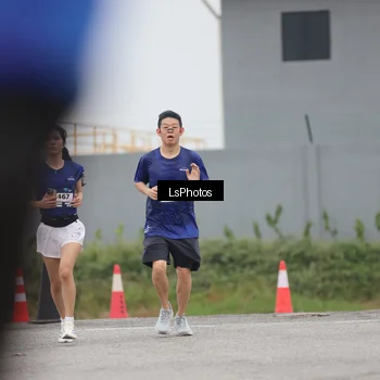 Runner Photo 7361545