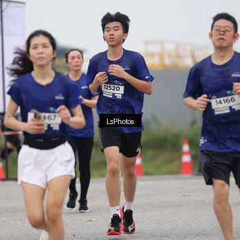 Runner Photo 7361562