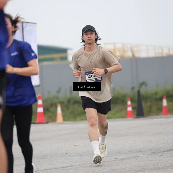 Runner Photo 7361595
