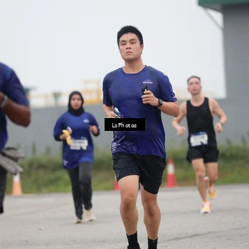 Runner Photo 7361696