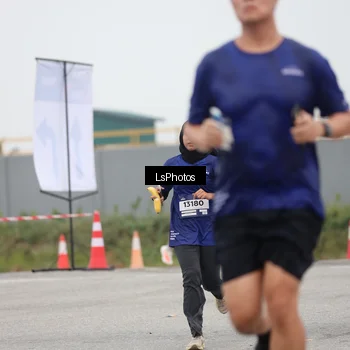 Runner Photo 7361709