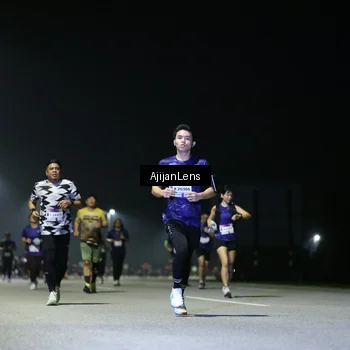 Runner Photo 7361711