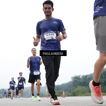 Runner Photo 7361744