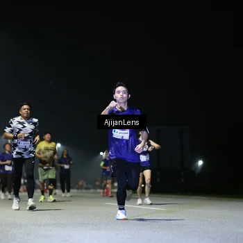 Runner Photo 7361745