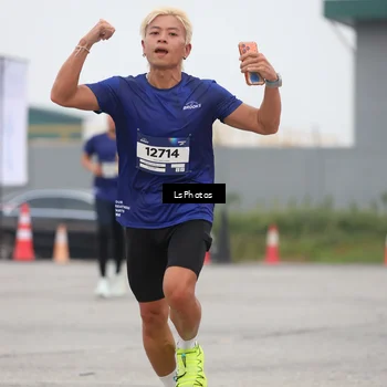 Runner Photo 7361769