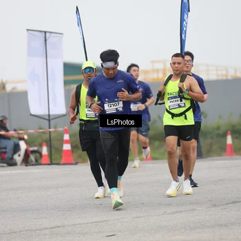 Runner Photo 7361784