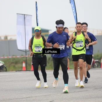 Runner Photo 7361789