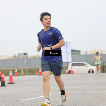 Runner Photo 7361825