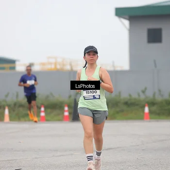Runner Photo 7361840