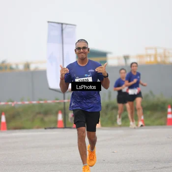 Runner Photo 7361854