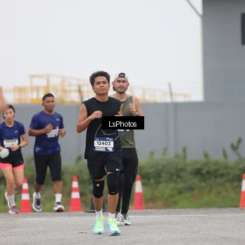 Runner Photo 7361995