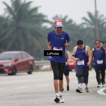 Runner Photo 7362046